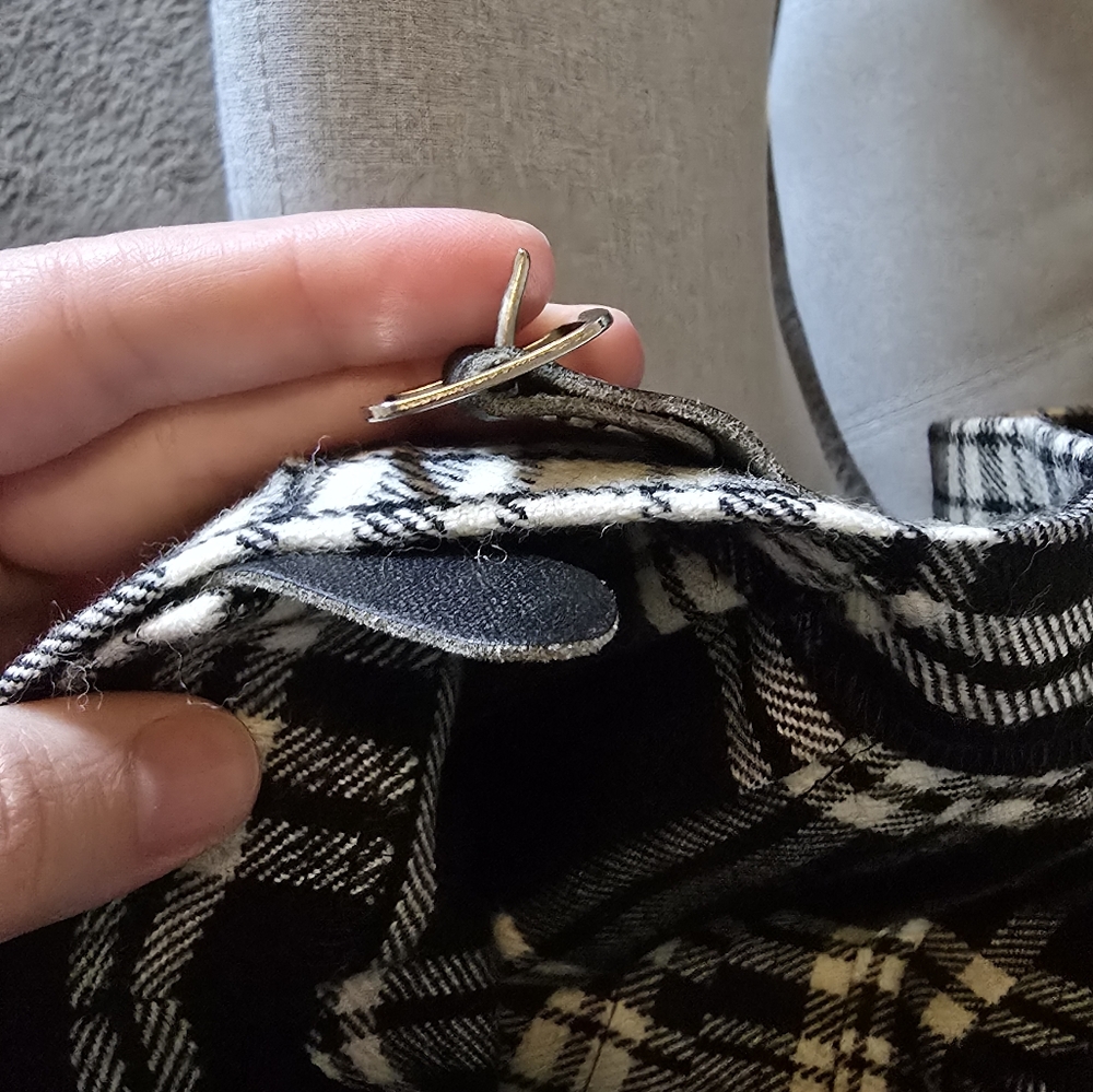 Vintage Black and White Cream Tartan Kilt Kilted Skirt Wool Leather Buckles - Picture 5 of 12